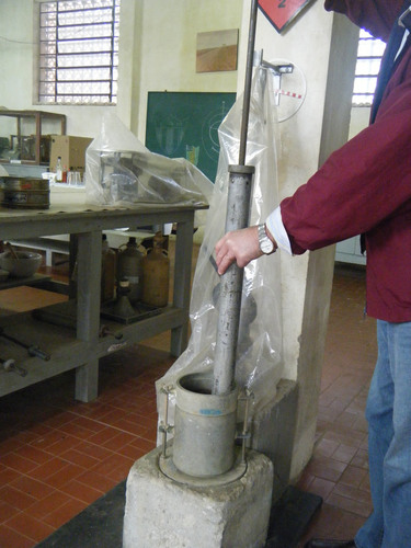 Cilindro de Proctor e CBR